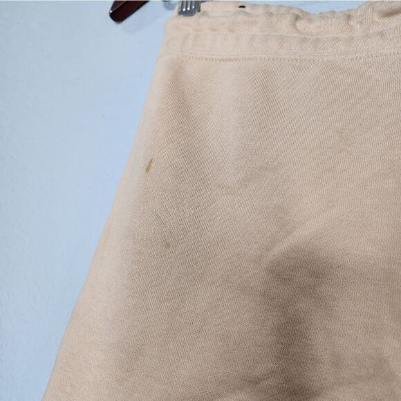 Nike Women's comfy shorts - Picture 4 of 4